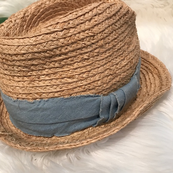 Scoop NYC Straw Chambray Bow Fedora - Picture 2 of 8